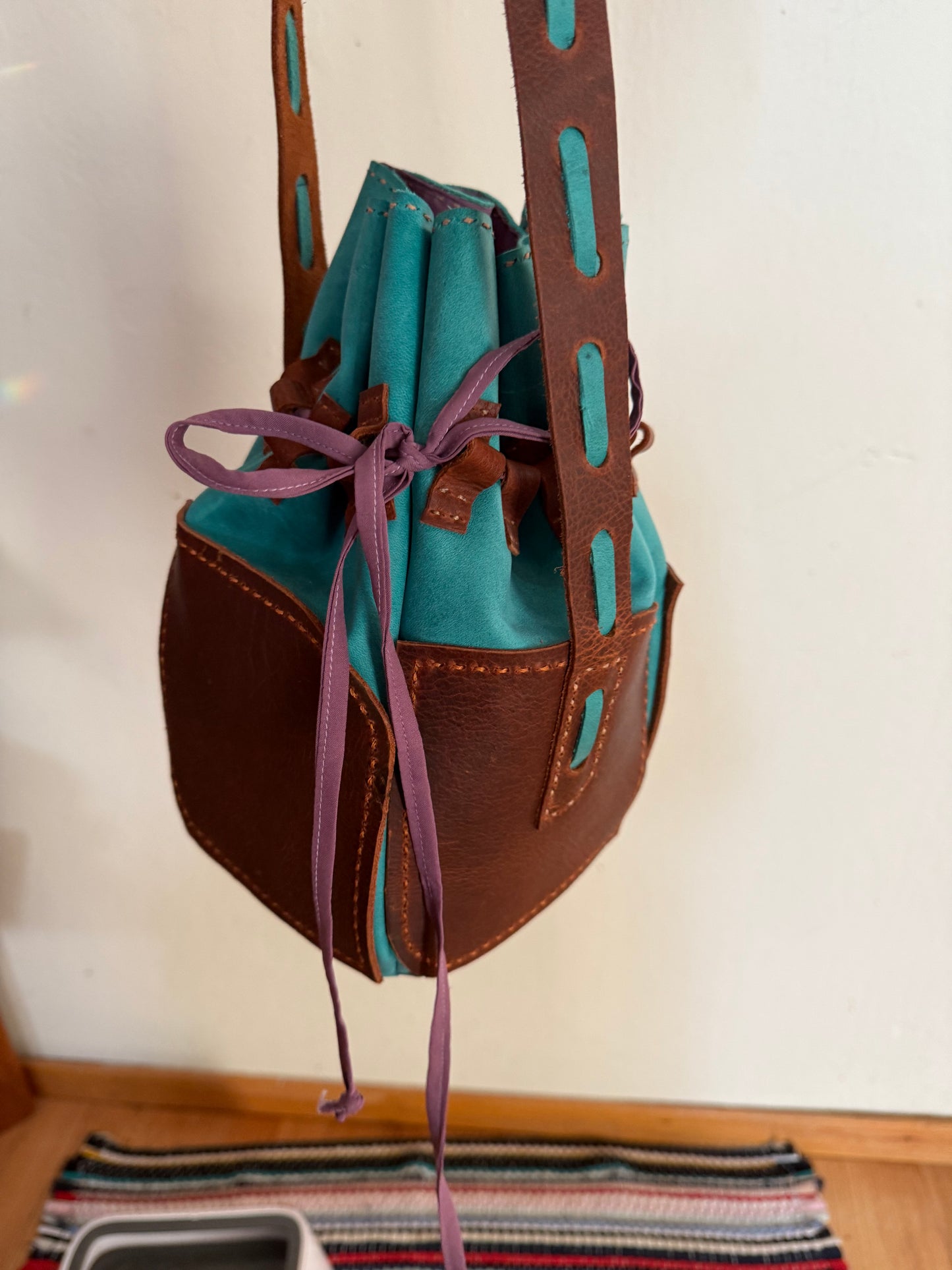 Hand Made Gather-top Leather Purse ~ Opens like a Flower!