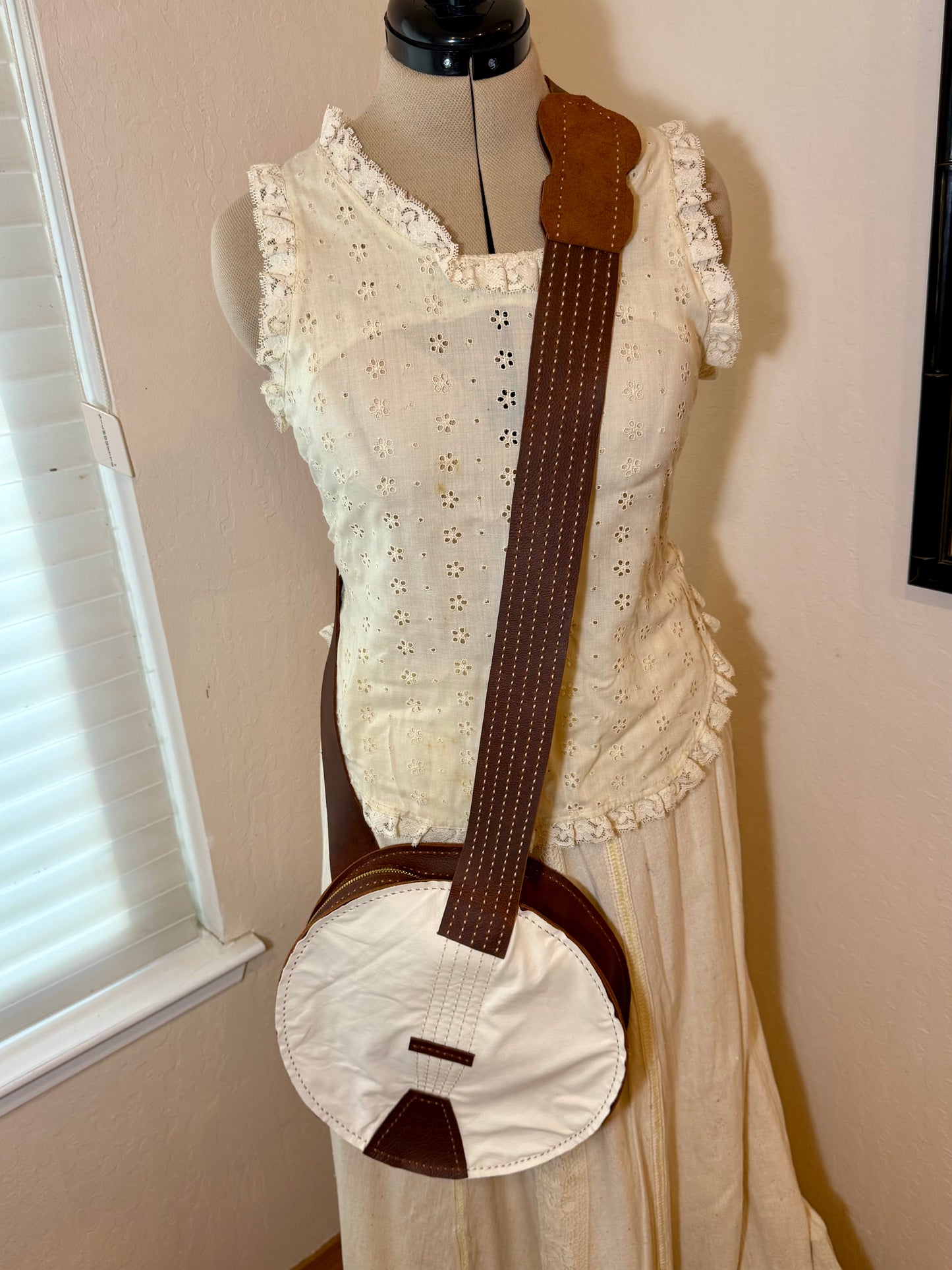 Handmade Leather Banjo Bag
