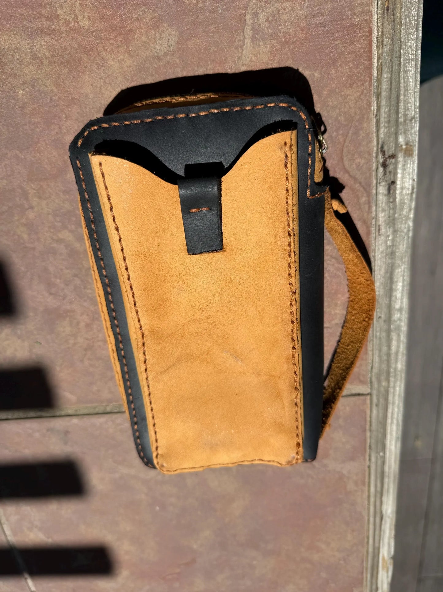 Hand-Stitched Cow Leather Wallet